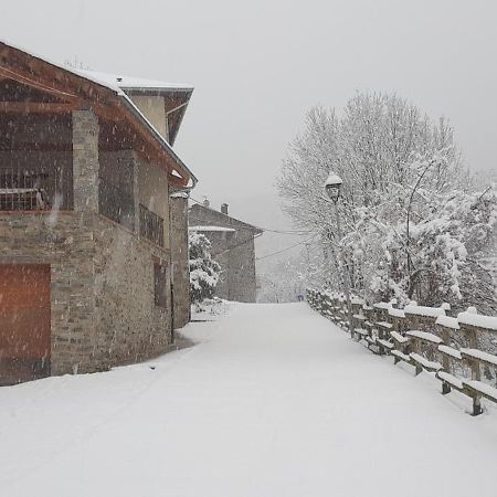 Cal Calau Vega Bed and Breakfast Planoles Buitenkant foto