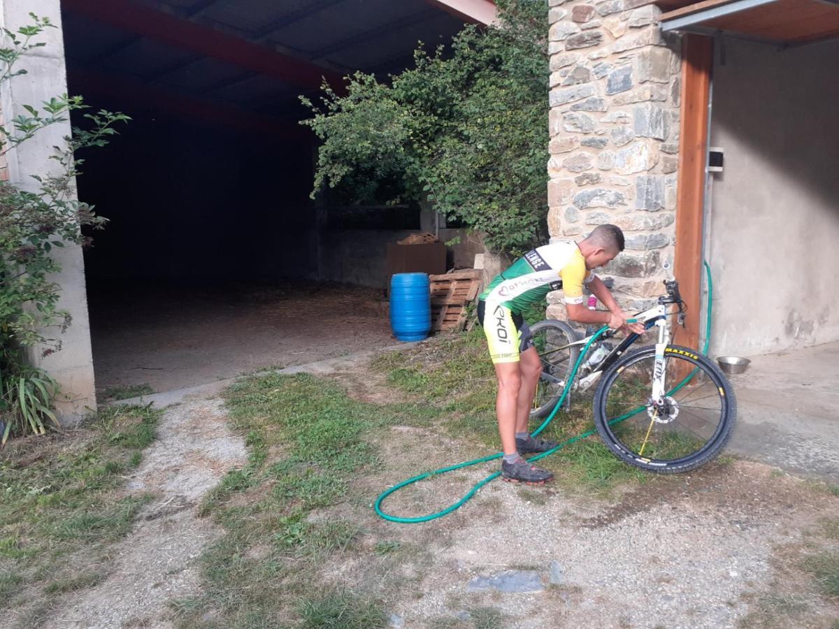 Cal Calau Vega Bed and Breakfast Planoles Buitenkant foto